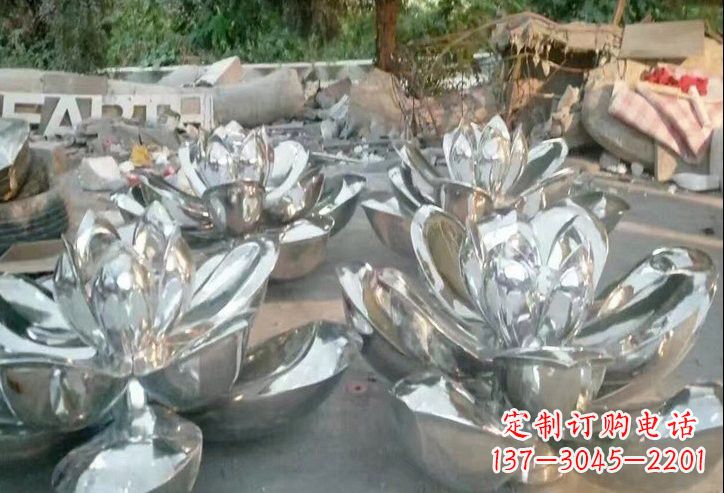 太原不锈钢莲花雕塑一件象征着美丽与自由的作品