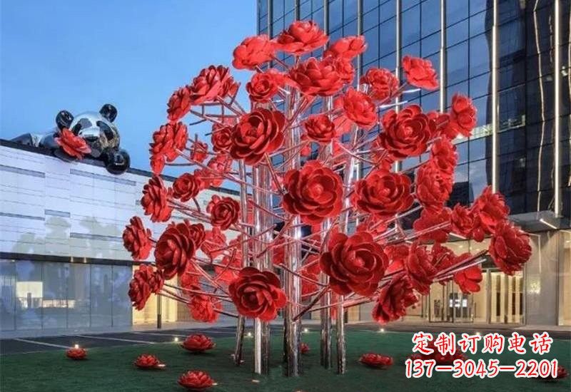 太原不锈钢公园玫瑰花树雕塑——让玫瑰长驻公园
