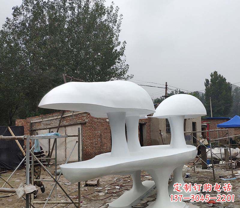 太原不锈钢蘑菇雕塑——美丽的艺术礼物