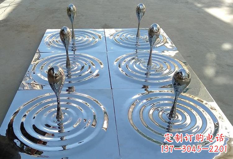 太原不锈钢水滴雕塑激发自然之美