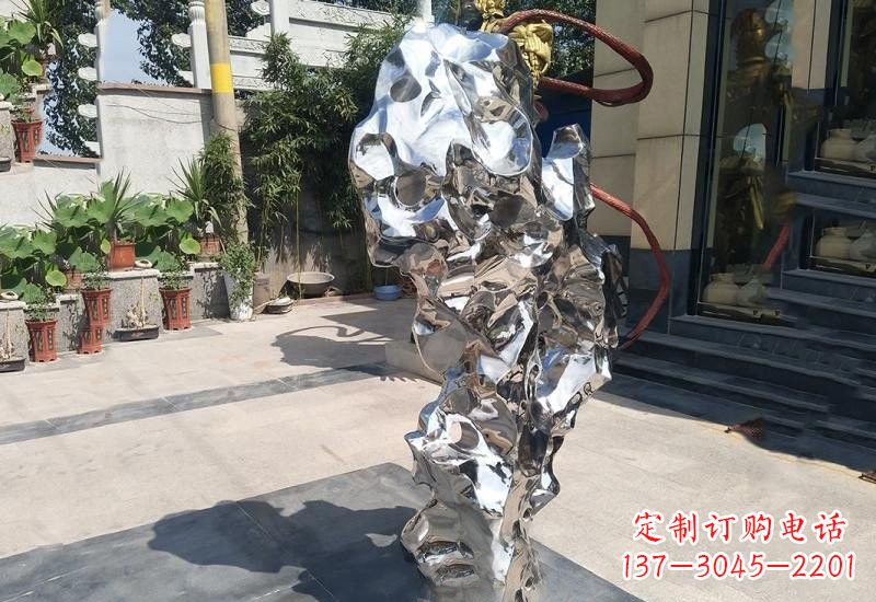 太原太湖石雕塑传承中华文化精髓