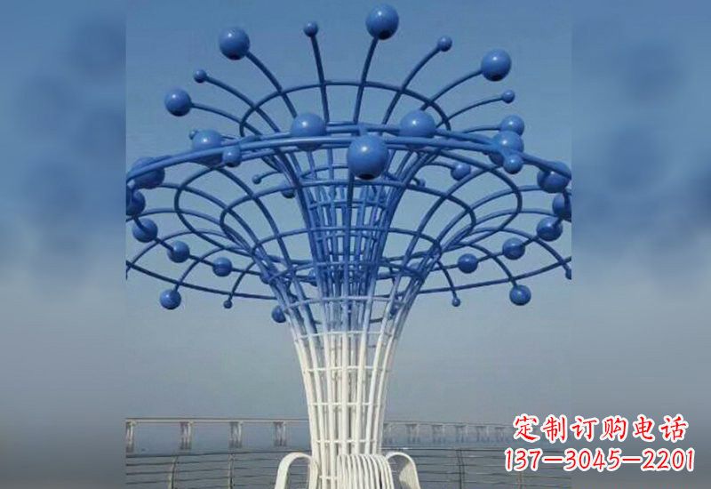 太原不锈钢广场上的喷泉雕塑