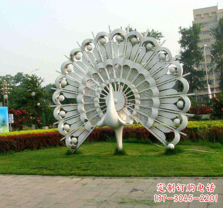 太原不锈钢孔雀雕塑艺术与美的完美结合