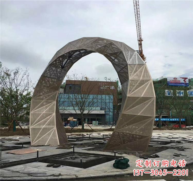 太原不锈钢拱门雕塑精美外观,古典气息