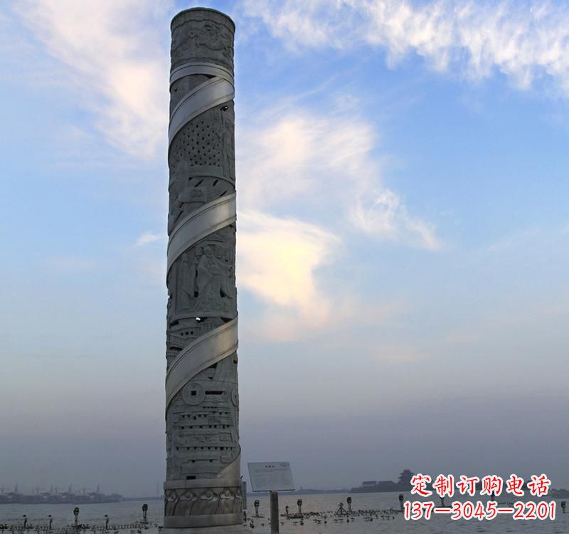 太原龙柱雕塑——精美的景观装置