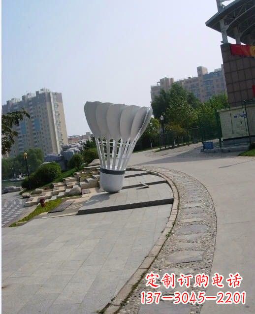 太原羽毛球雕塑一座展现精神风貌的艺术精品