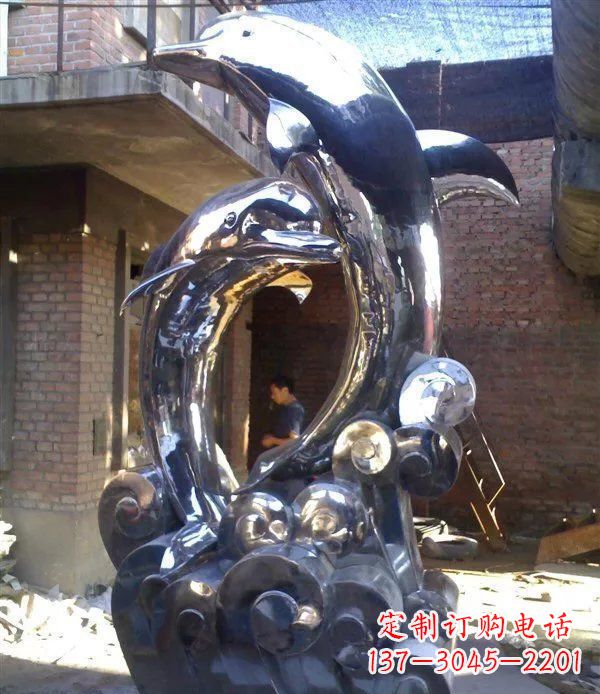 太原不锈钢海豚美观动态的雕塑