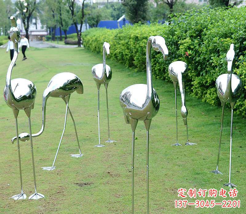 太原不锈钢火烈鸟雕塑美丽的艺术杰作