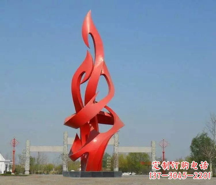 太原火苗雕塑点缀城市景观