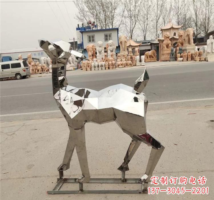 太原不锈钢几何小鹿雕塑精美艺术品