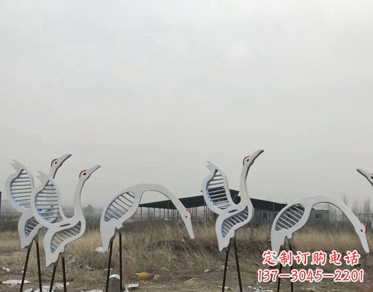 太原精美不锈钢仙鹤雕塑