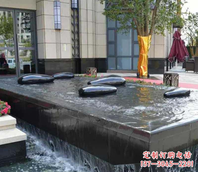 太原不锈钢景观异形水滴雕塑