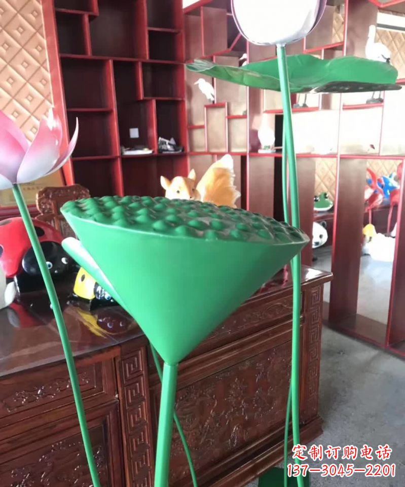 太原不锈钢莲藕雕塑引领现代景观艺术