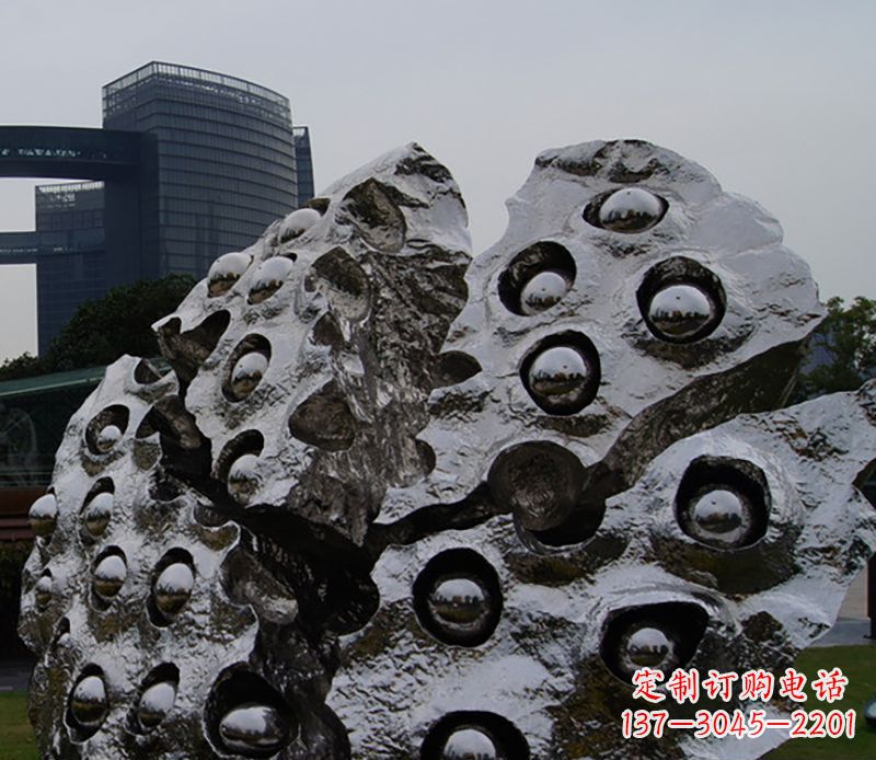 太原不锈钢莲蓬雕塑精美绝伦