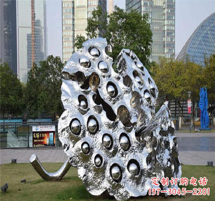 太原不锈钢莲蓬雕塑源自中国传统文化的精美作品