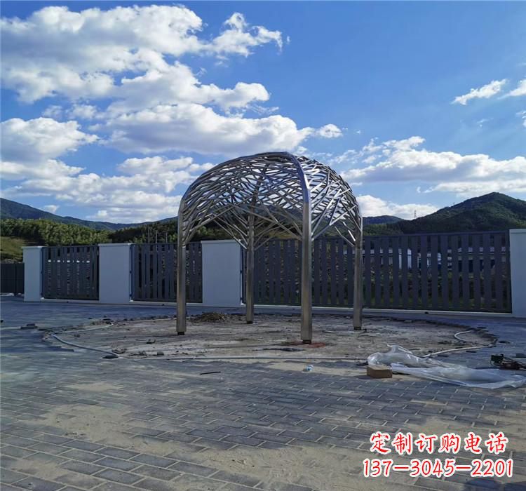 太原不锈钢凉亭雕塑美丽的艺术之作