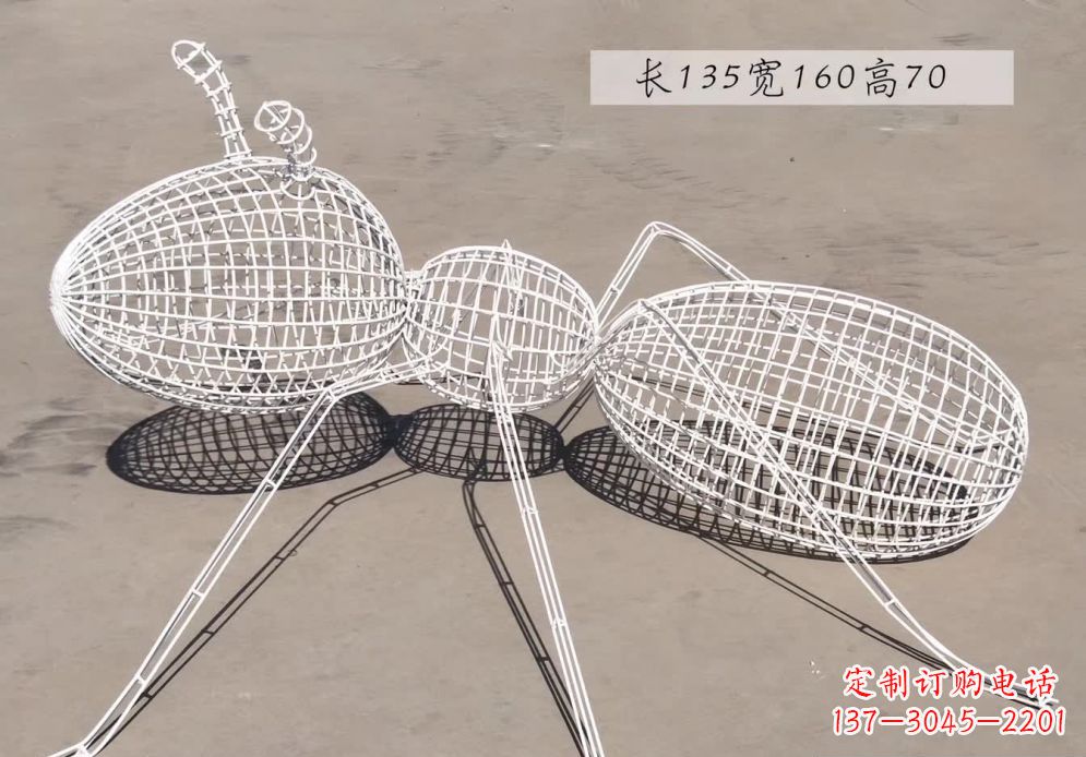 太原不锈钢镂空蚂蚁雕塑艺术精美的象征
