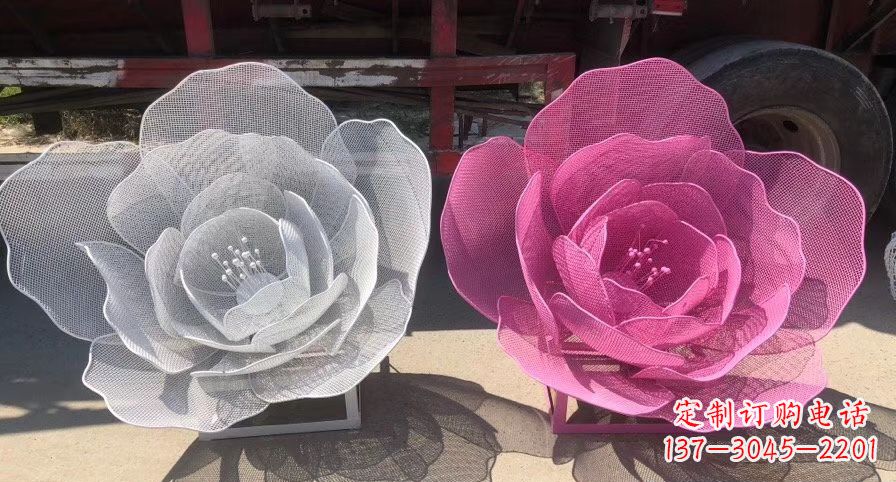 太原不锈钢荷花雕塑,给公园带来优雅美景