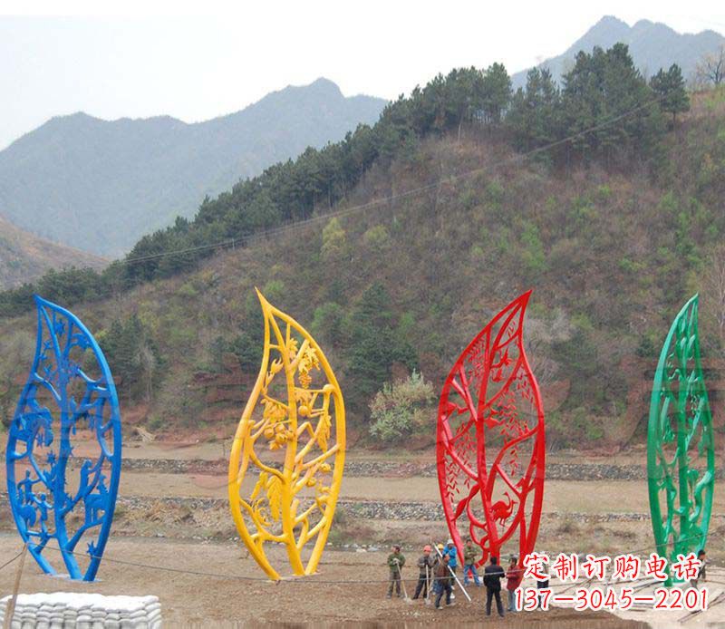 太原不锈钢镂空树叶景观雕塑精美绝伦