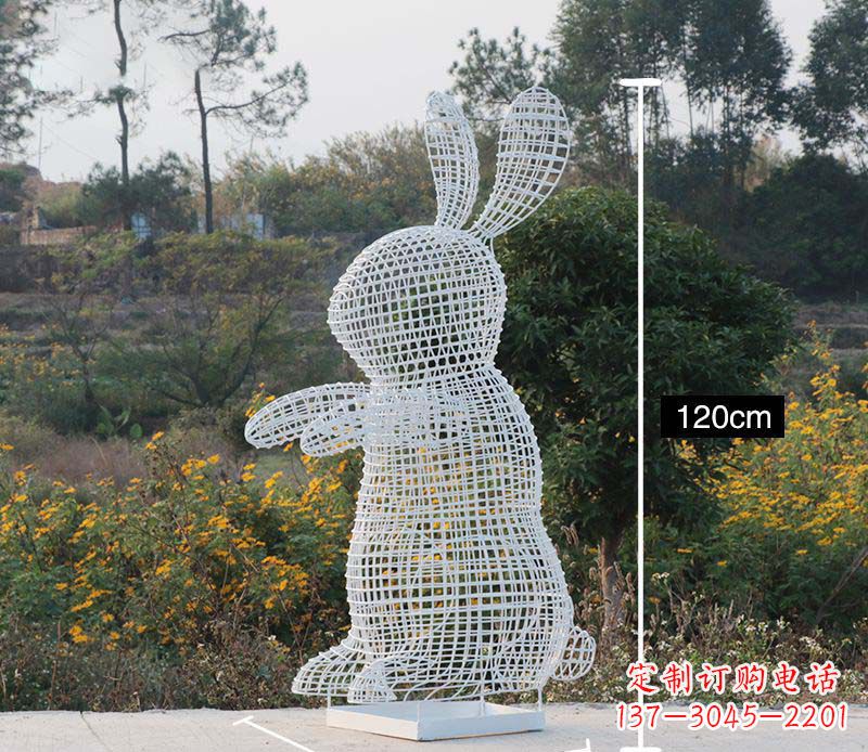 太原精致的不锈钢镂空兔子雕塑