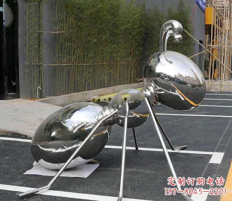 太原不锈钢蚂蚁雕塑——艺术的融合