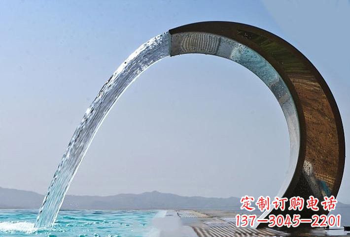 太原精美不锈钢喷水圆环雕塑