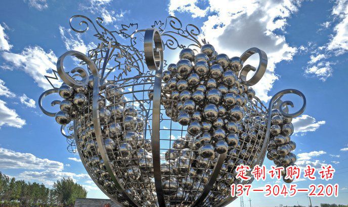 太原不锈钢葡萄雕塑精致美观、经久耐用