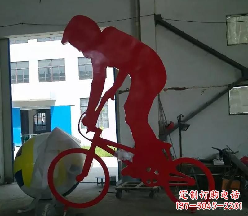 太原不锈钢自行车雕塑激发自行车运动的热情