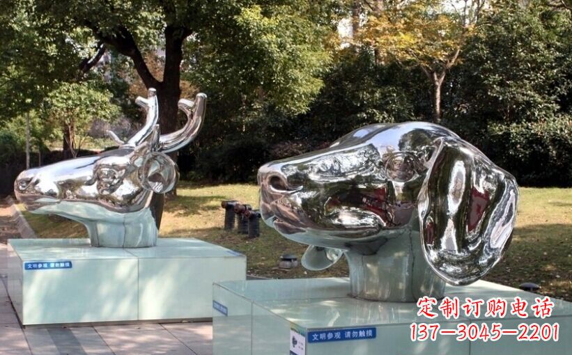 太原十二生肖头像景观雕塑