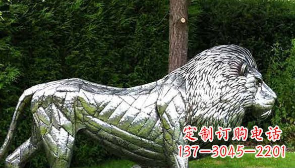 太原不锈钢狮子雕塑拥有经典古典风格