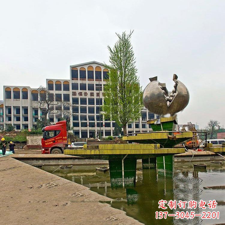 太原不锈钢石榴景观雕塑美丽的艺术之旅