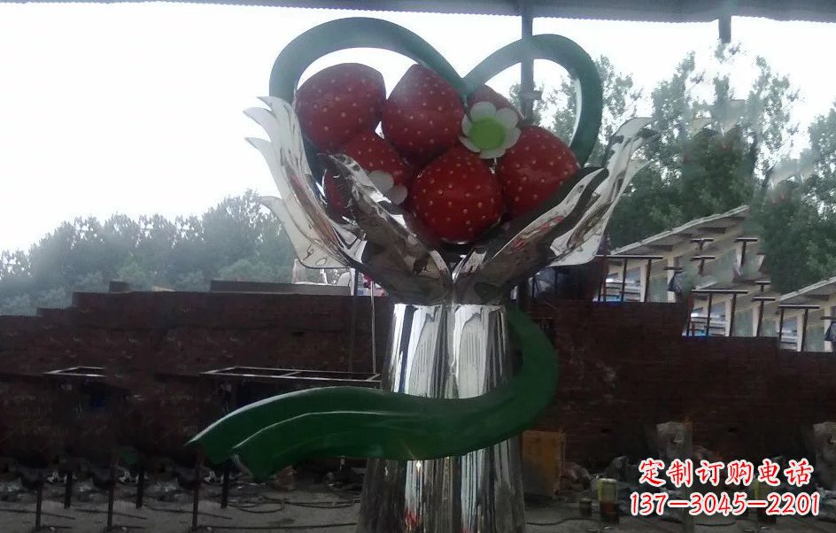 太原不锈钢水果雕塑精美绝伦