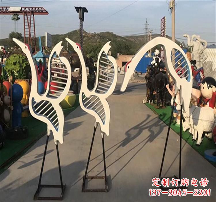 太原精美不锈钢仙鹤雕塑