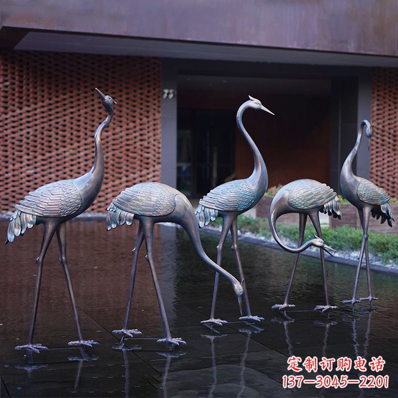 太原不锈钢仙鹤飞翔雕塑