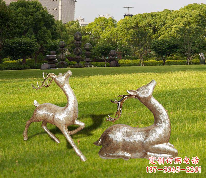 太原不锈钢麋鹿雕塑彰显艺术精美