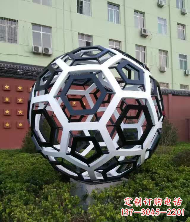 太原不锈钢足球雕塑缔造校园新风貌