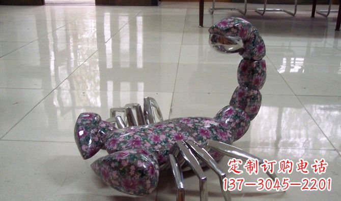 太原不锈钢蝎子雕塑精美的装饰品