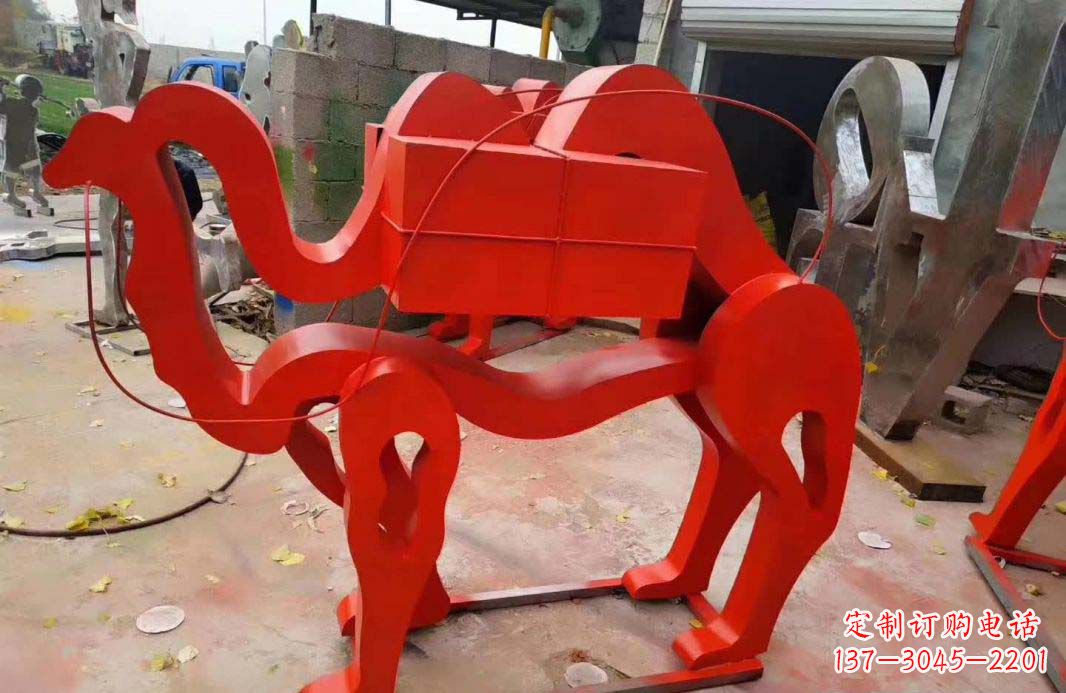 太原不锈钢艺术骆驼雕塑——雕塑精美的艺术之作