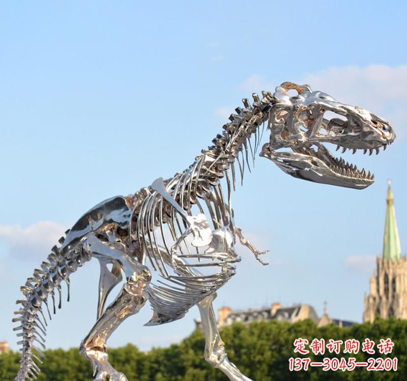 太原不锈钢恐龙雕塑精致纪念它们的存在