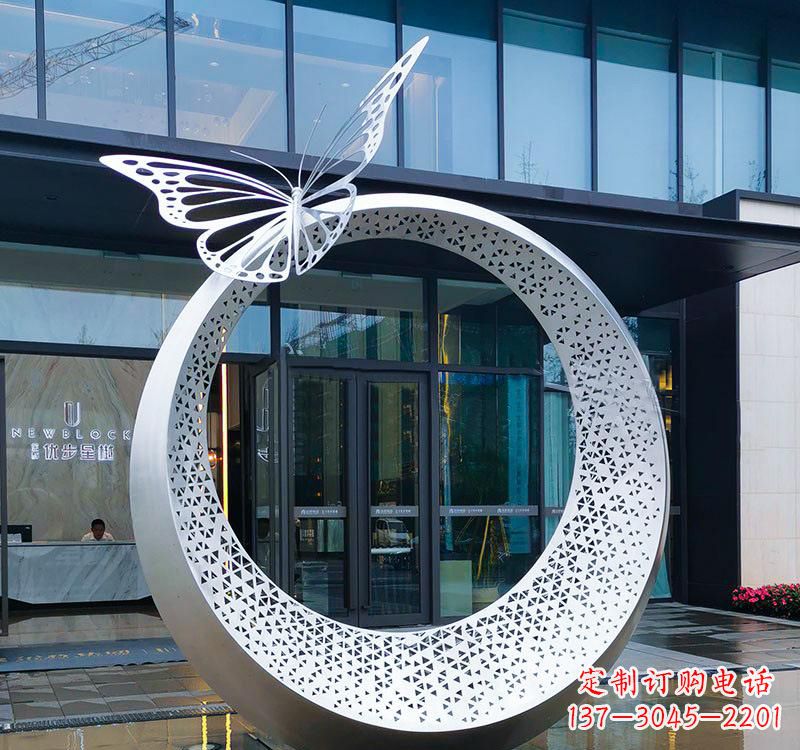 太原不锈钢园林戒指雕塑精美细腻的艺术品