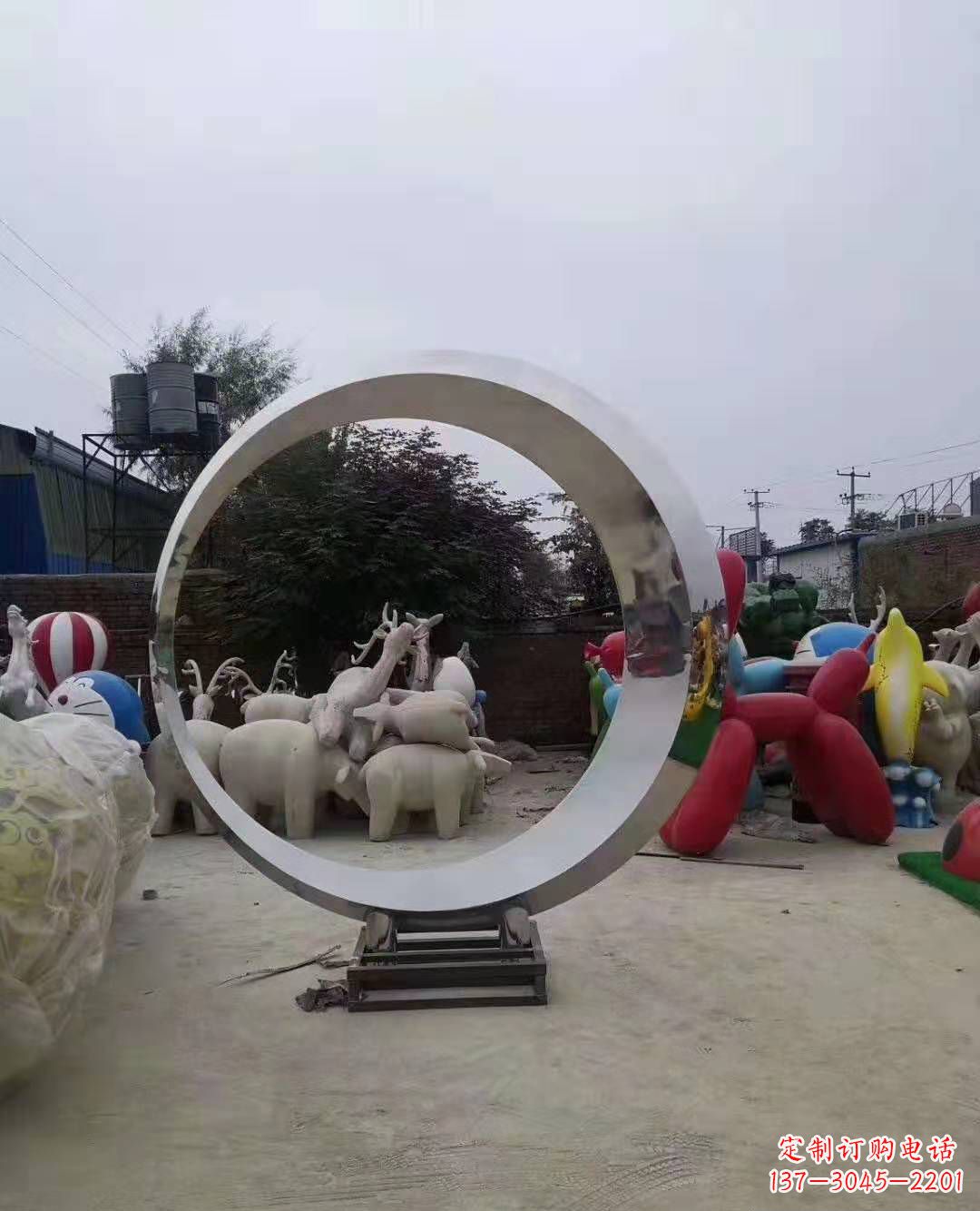 太原不锈钢圆环雕塑，点缀环境美景