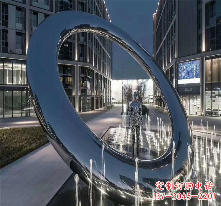 太原圆环景观雕塑令人惊叹的视觉奇观