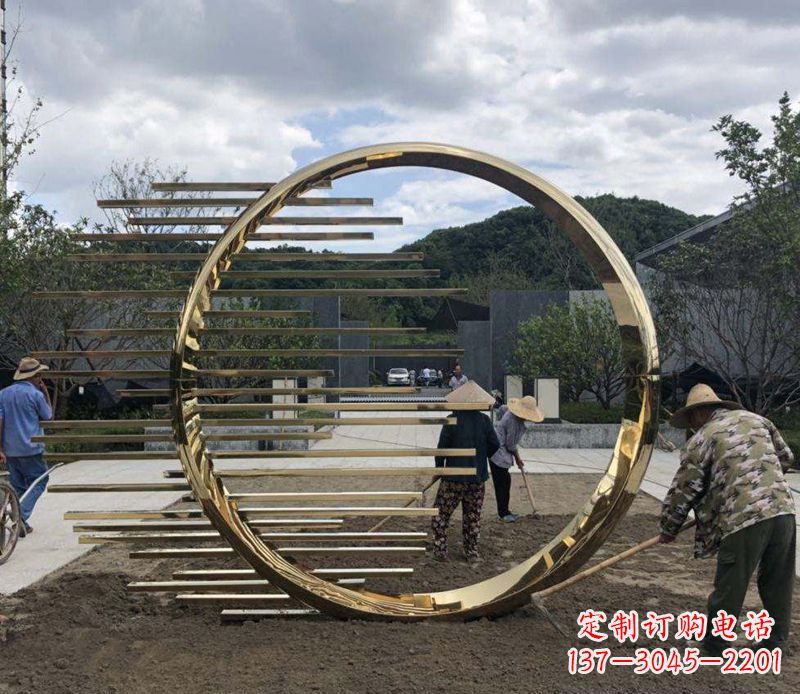 太原不锈钢圆环艺术雕塑——极致精湛的艺术美学