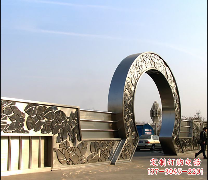 太原拱门雕塑艺术品的精美表现