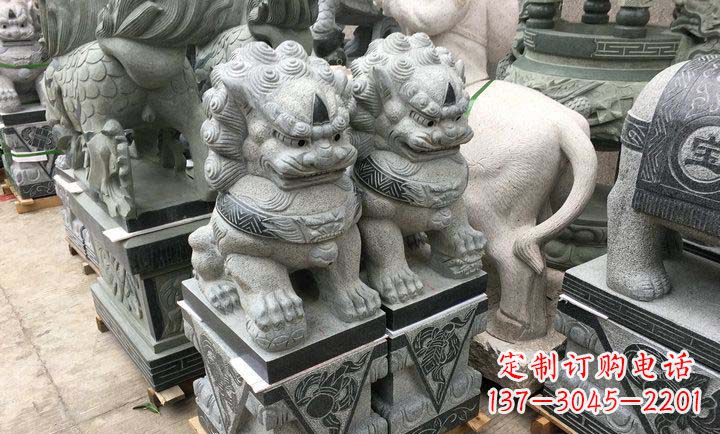太原瑞士狮子门口雕塑