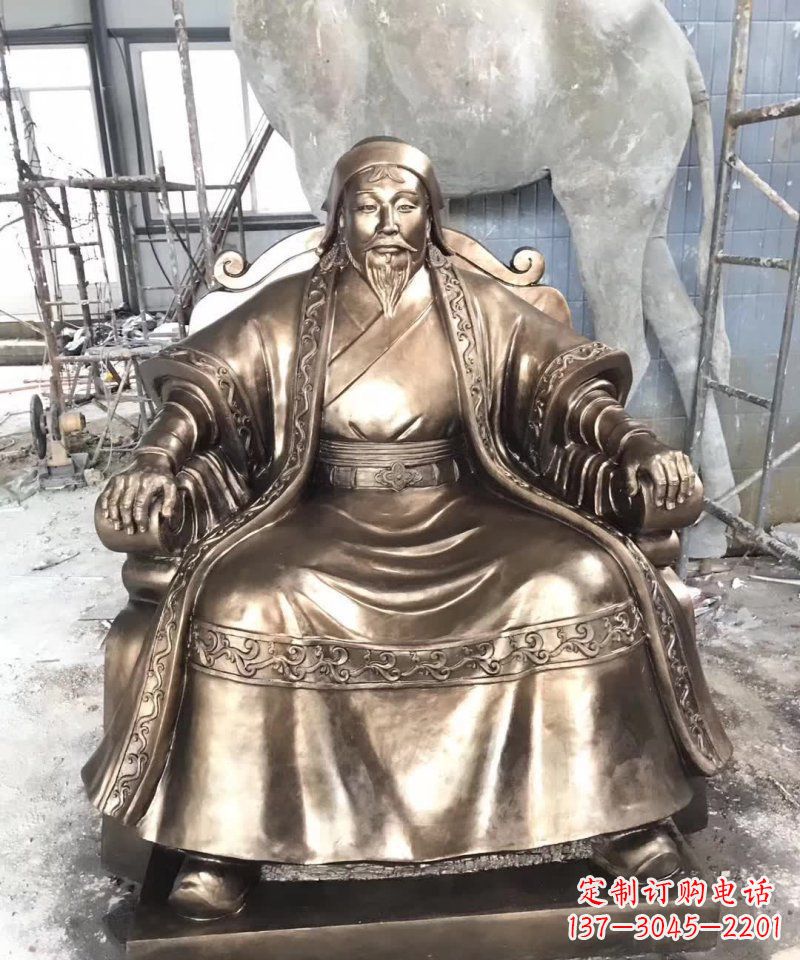 太原成吉思汗铜雕——象征着蒙古强大力量