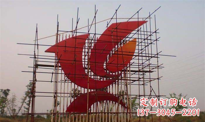 太原城市和平鸽雕塑传递和平信息