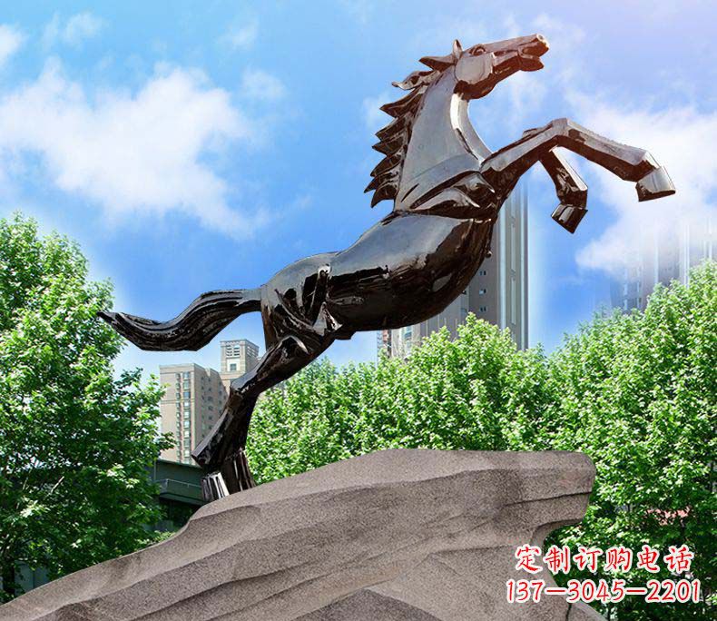 太原镜面不锈钢奔马雕塑给城市增添灵气