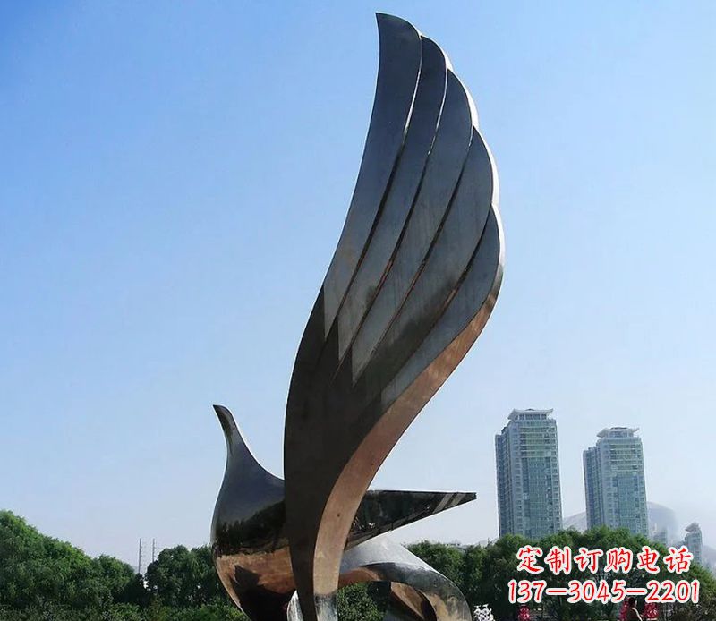 太原不锈钢翅膀雕塑象征着自由的美