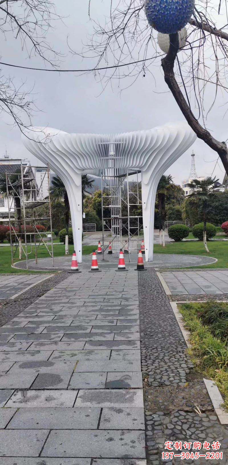 太原抽象拱门不锈钢雕塑